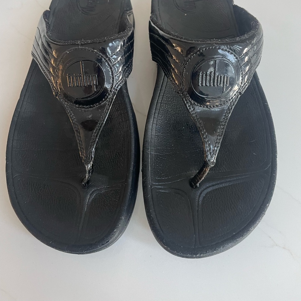 Fitflop Fitflop Women's Sandals Thongs Black Shiny Sz 7